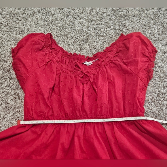 Y2K Red Ruffled Blouse - Picture 5 of 5